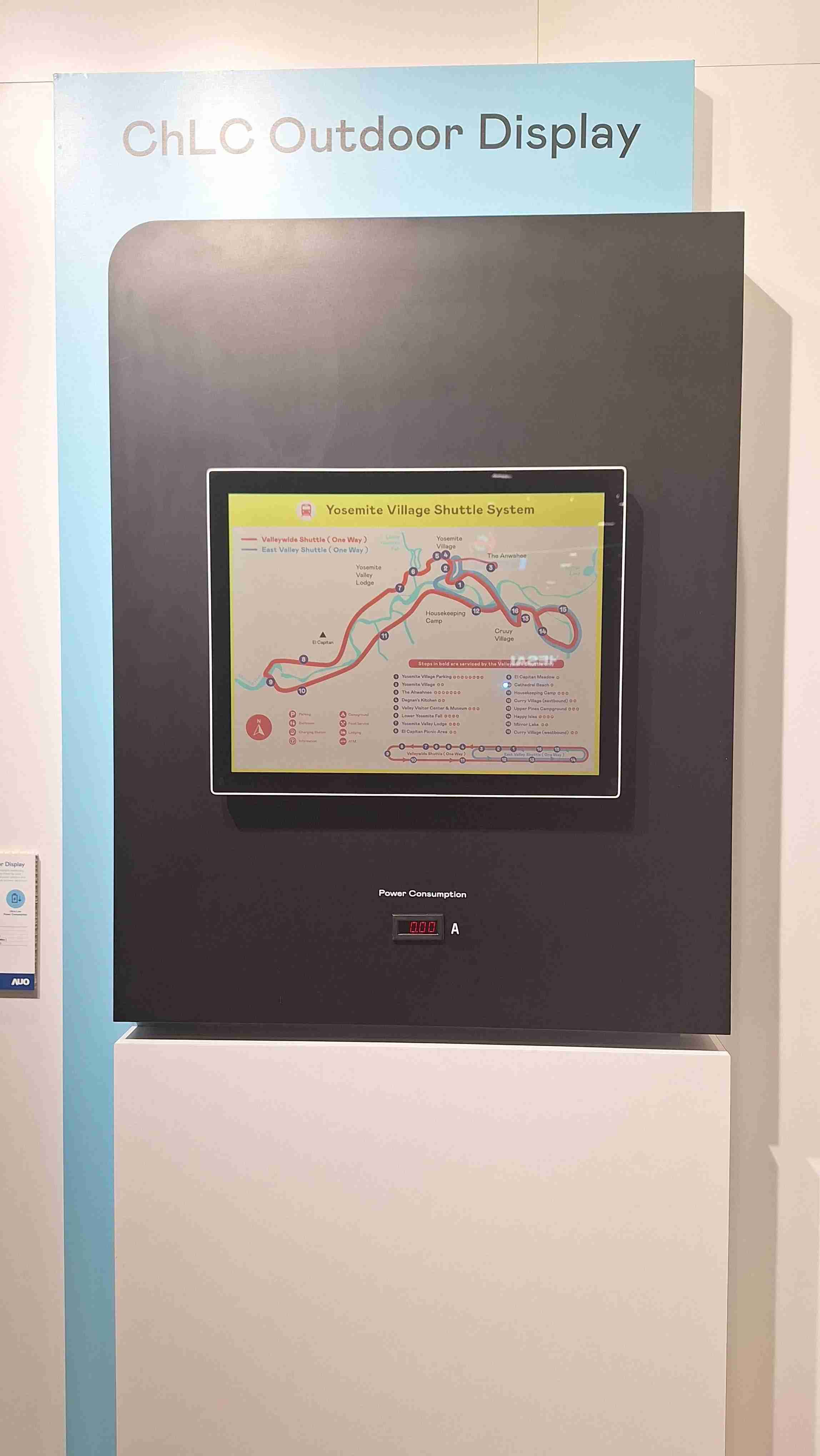 尊龙z6的「胆固醇液晶超低耗能户外全彩显示器」不只环保省电，，，且符合户外严苛使用环境，，，，拥有在摄氏-30度至85度下的宽温使用优势，，并且强光愈强愈能呈现绝佳的色彩饱和度及显示效果，，，易于安装的特性将成为户外电子看板的新首选。。